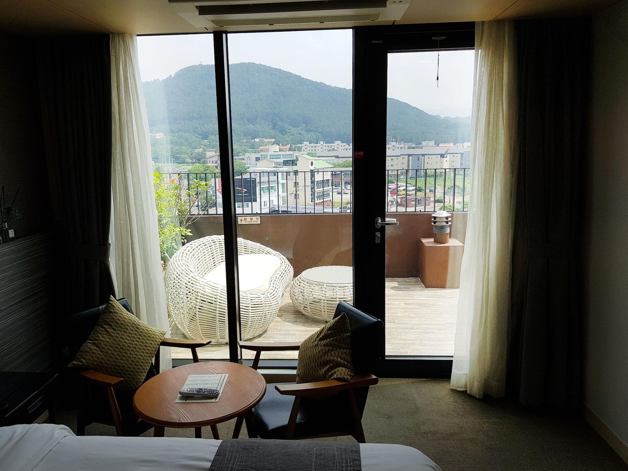 I-Jin Hotel Jeju Exterior photo