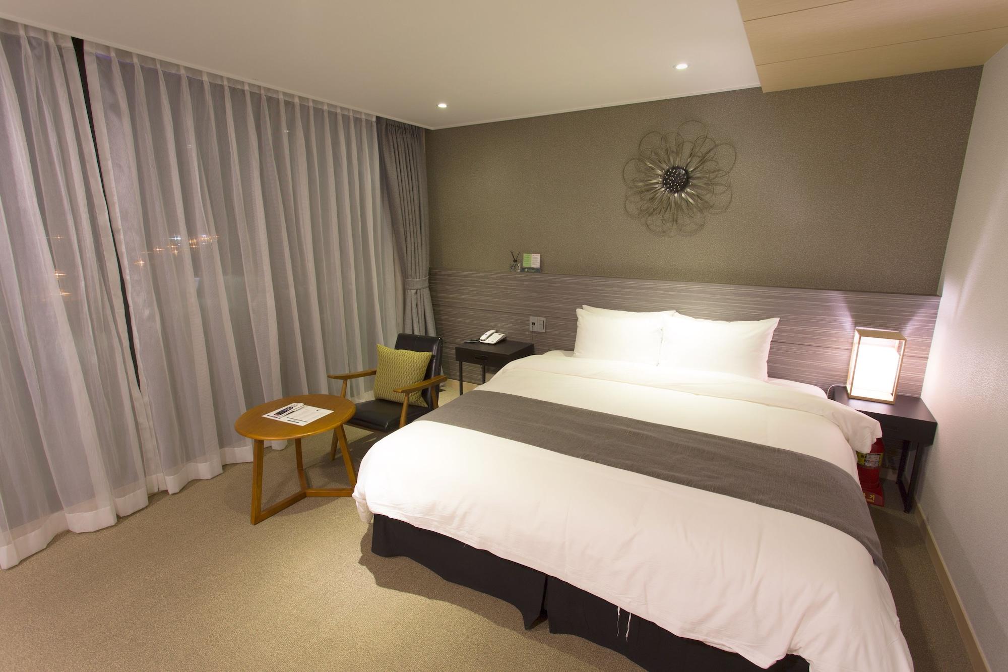 I-Jin Hotel Jeju Exterior photo