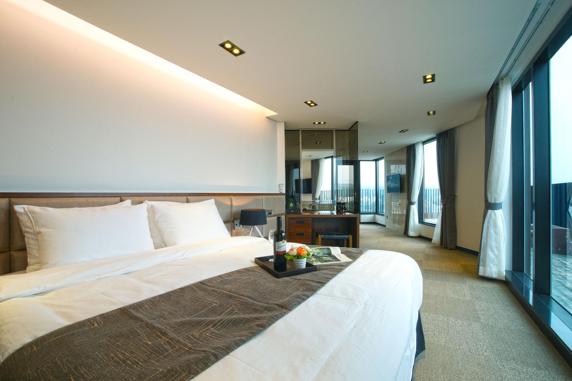 I-Jin Hotel Jeju Exterior photo