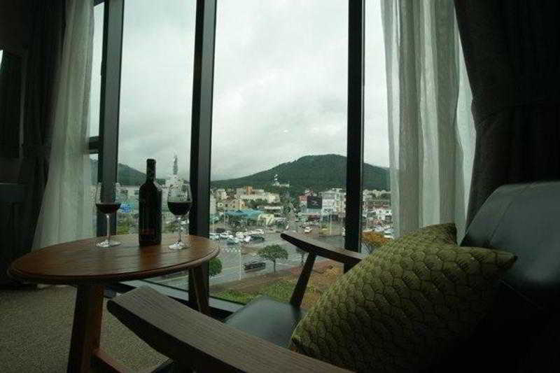 I-Jin Hotel Jeju Exterior photo
