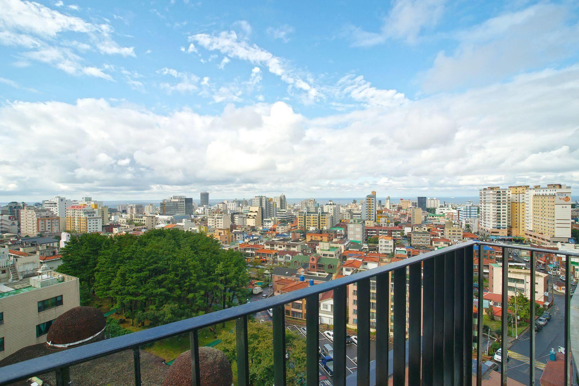 I-Jin Hotel Jeju Exterior photo
